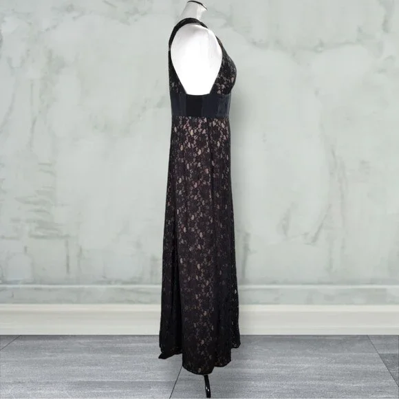 BCBGMaxazria Serafina Lace Overlay Formal Dress Size 12 Black Front Split Plunge Maxi
